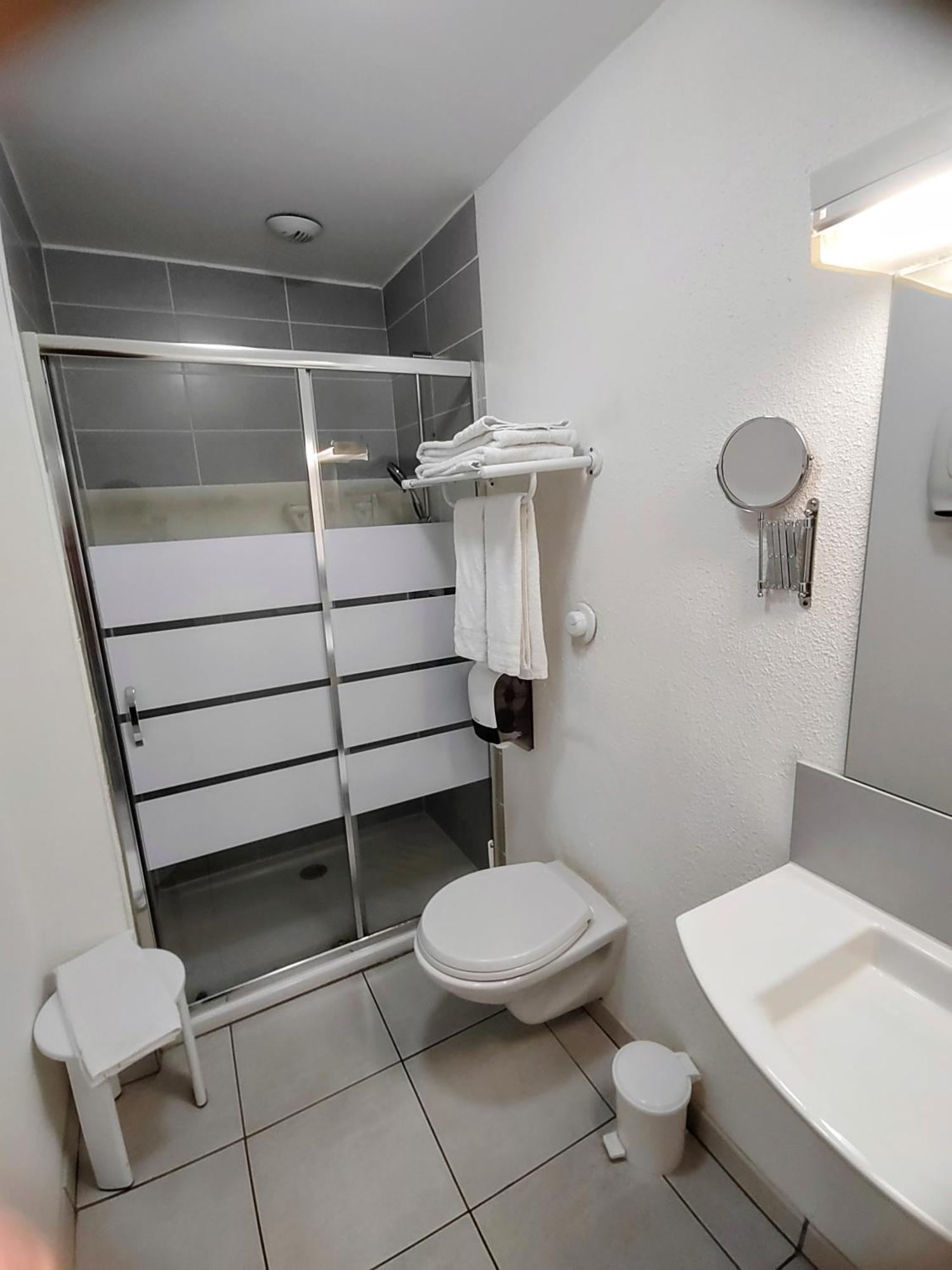 Hotel Le 15 Perigueux Coulounieix-Chamiers Экстерьер фото
